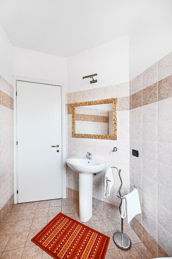 Domus Aurea Apartament Raffa Zewnętrze zdjęcie